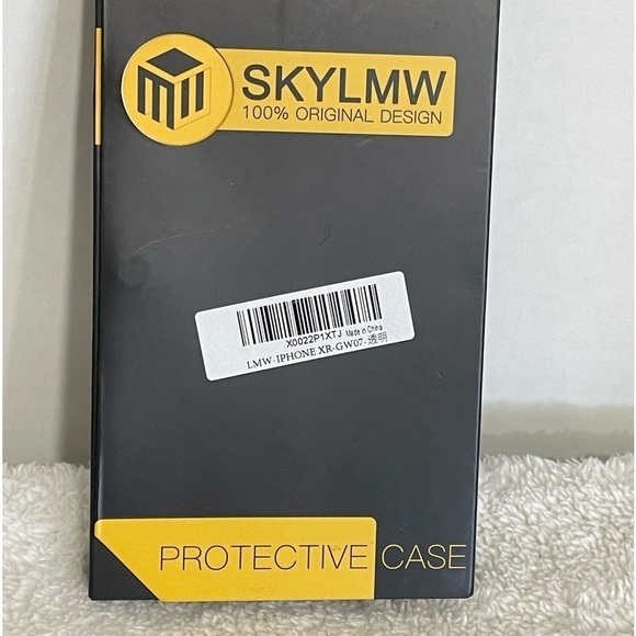 IPhone XR protective case - Picture 1 of 4